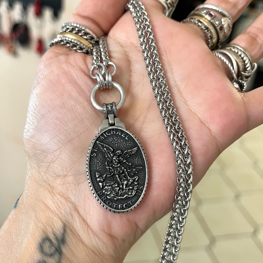 Handmade wheat chain stainless steel necklace with st Michael medal charm - Picture 10 of 13